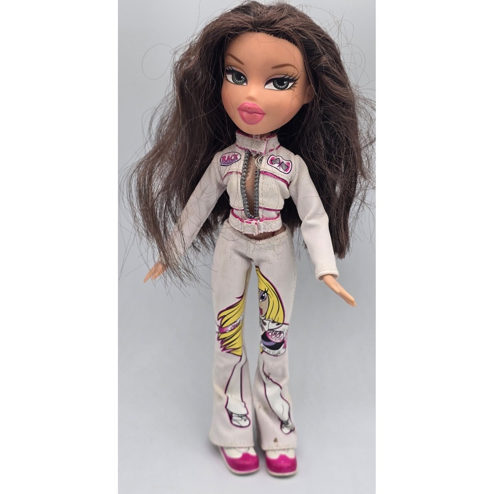 Bratz Race Car Katia Doll Play Sportz Suit White Pink Y2K Moto Style 2001 MGA